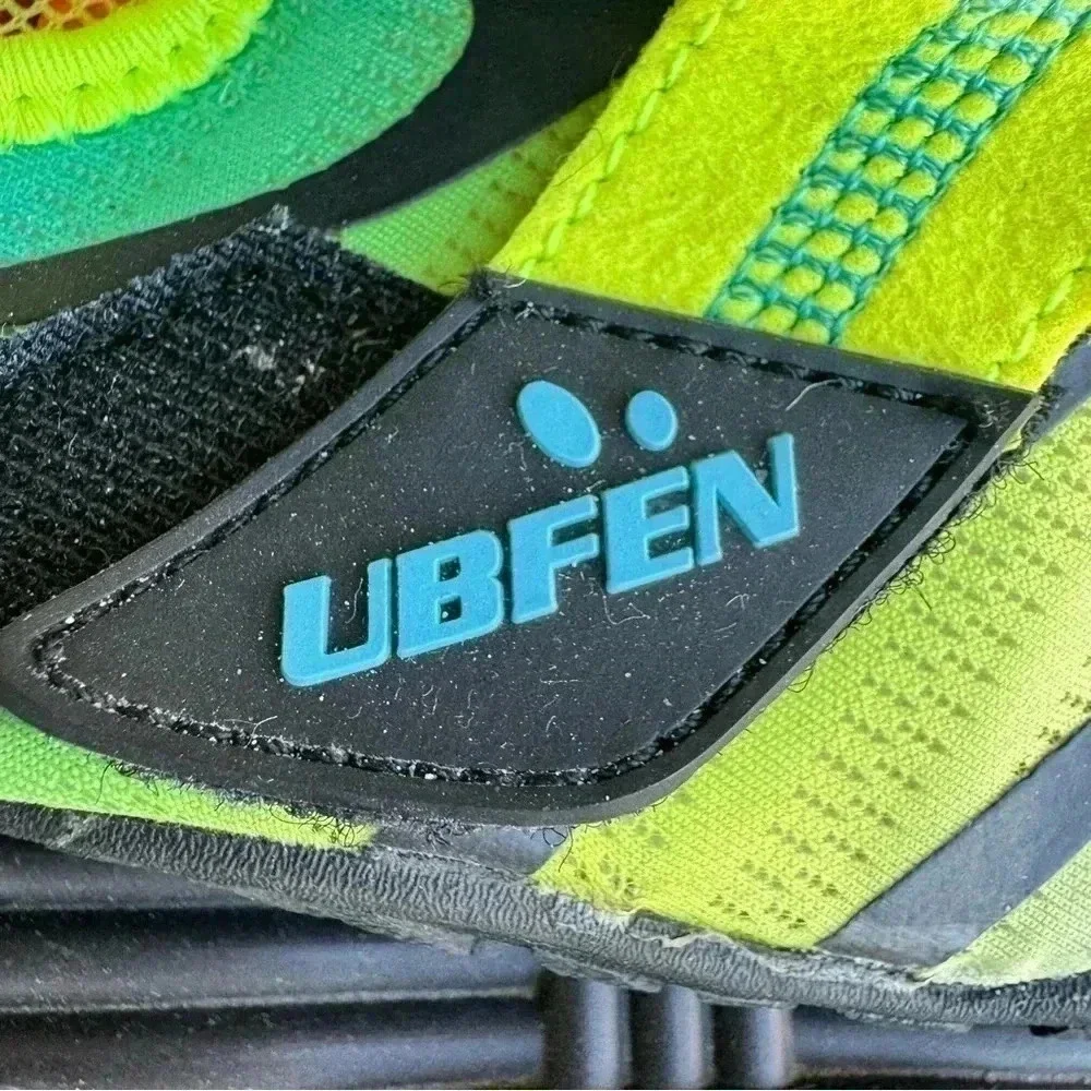 UBFEN kids Unisex  Water Shoes Aqua Swim Beach Sports  SZ EU 32/  1 Big Kid US